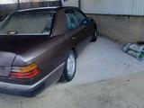 Mercedes-Benz E 260 1991 года за 2 100 000 тг. в Жаркент – фото 4