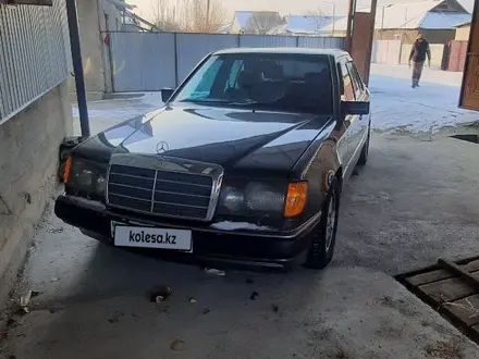Mercedes-Benz E 260 1991 года за 2 100 000 тг. в Жаркент – фото 9