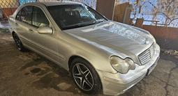 Mercedes-Benz C 240 2000 года за 2 600 000 тг. в Алматы – фото 2