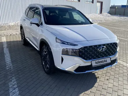 Hyundai Santa Fe 2023 года за 20 000 000 тг. в Атырау