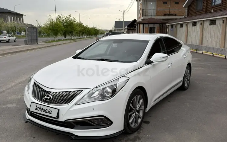 Hyundai Grandeur 2015 года за 8 900 000 тг. в Шымкент