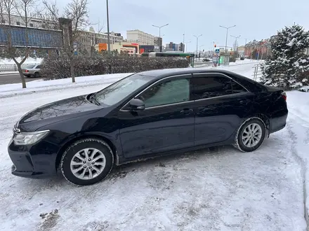 Toyota Camry 2015 года за 9 200 000 тг. в Астана – фото 4