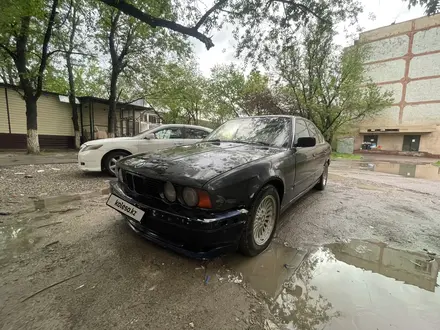 BMW 525 1991 года за 1 200 000 тг. в Тараз