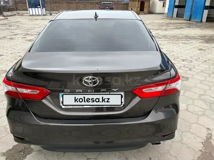 Toyota Camry 2021 года за 16 000 000 тг. в Актау – фото 3