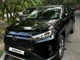 Toyota RAV4 2021 года за 16 700 000 тг. в Алматы