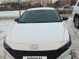 Hyundai Elantra 2022 года за 9 800 000 тг. в Астана