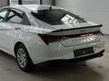 Hyundai Elantra 2022 года за 9 500 000 тг. в Астана