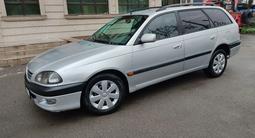 Toyota Avensis 1999 года за 2 850 000 тг. в Алматы – фото 4