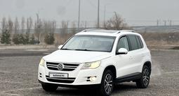 Volkswagen Tiguan 2009 года за 4 300 000 тг. в Астана