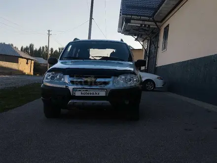 Chevrolet Niva 2011 года за 2 600 000 тг. в Карабулак