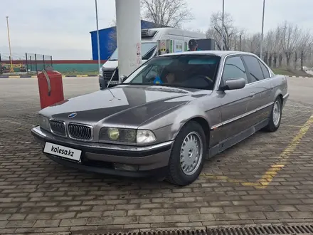 BMW 728 1995 года за 1 800 000 тг. в Тараз