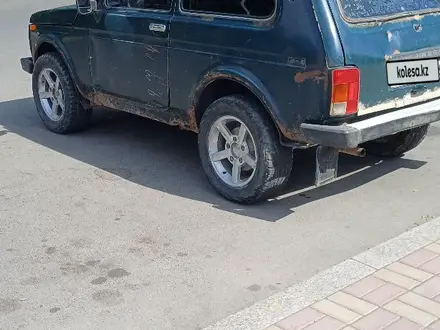 ВАЗ (Lada) Lada 2121 2006 года за 500 000 тг. в Атырау – фото 2