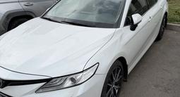 Toyota Camry 2023 годаүшін17 500 000 тг. в Астана – фото 3
