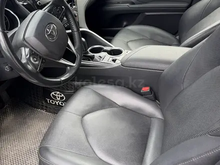 Toyota Camry 2023 года за 17 500 000 тг. в Астана – фото 6