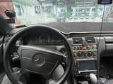 Mercedes-Benz E 230 1996 годаүшін2 000 000 тг. в Шымкент – фото 2