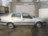 Volkswagen Vento 1994 годаүшін1 000 000 тг. в Шымкент – фото 3