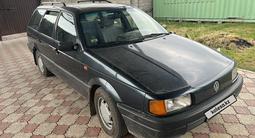 Volkswagen Passat 1990 годаүшін2 500 000 тг. в Алматы – фото 2
