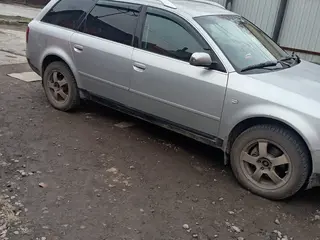 Audi A6, 1998