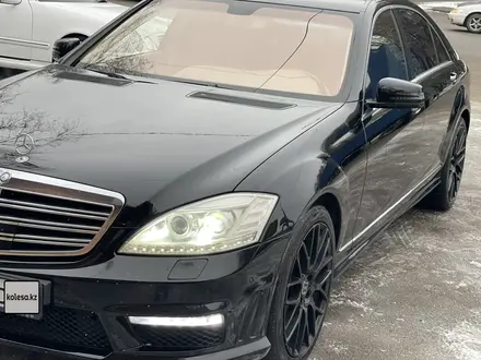 Mercedes-Benz S 550 2006 года за 9 800 000 тг. в Алматы – фото 19