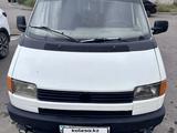 Volkswagen Transporter 1991 годаүшін2 200 000 тг. в Аксу