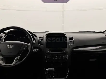 Kia Sorento 2014 года за 6 760 000 тг. в Актобе – фото 14