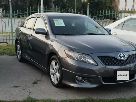 Toyota Camry 2009 года за 7 400 000 тг. в Тараз