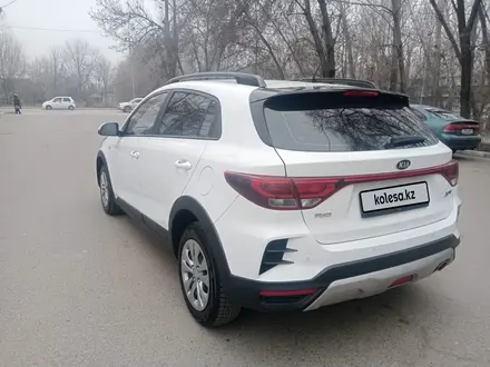 Kia Rio X-Line 2021 года за 8 700 000 тг. в Алматы – фото 4