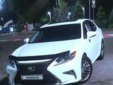 Lexus ES 250 2015 года за 13 250 000 тг. в Алматы