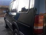 Land Rover Discovery 1998 годаүшін3 300 000 тг. в Семей