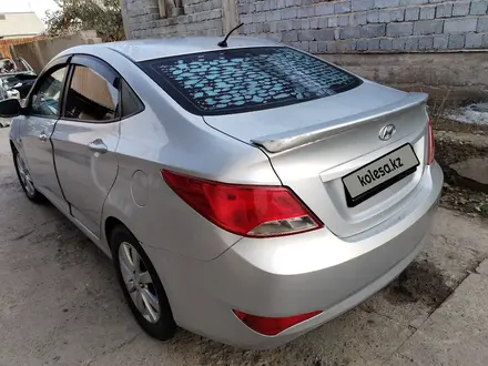 Hyundai Accent 2015 года за 2 200 000 тг. в Шымкент – фото 3