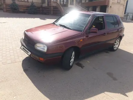 Volkswagen Golf 1994 года за 1 500 000 тг. в Алматы