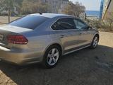 Volkswagen Passat 2013 года за 4 400 000 тг. в Актау – фото 3