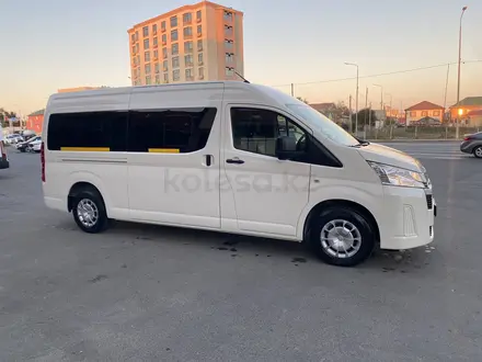 Toyota Hiace 2022 года за 26 000 000 тг. в Атырау – фото 2