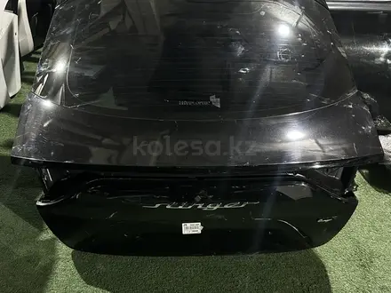 Крышка багажника stinger за 28 000 тг. в Шымкент