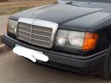 Mercedes-Benz E 260 1989 года за 800 000 тг. в Павлодар