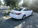 Hyundai Sonata 2011 года за 5 500 000 тг. в Костанай – фото 3