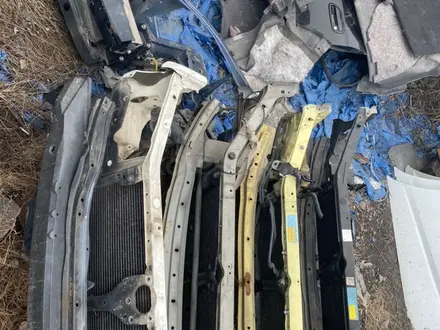 Телевизоры для subaru за 28 000 тг. в Усть-Каменогорск