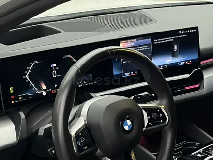 BMW 520 2024 года за 31 900 000 тг. в Алматы – фото 12