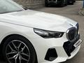 BMW 520 2024 года за 31 900 000 тг. в Алматы – фото 4