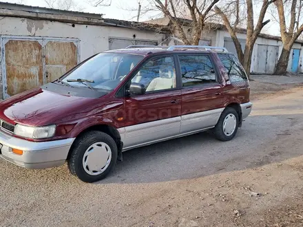 Mitsubishi Space Wagon 1993 года за 2 470 000 тг. в Алматы