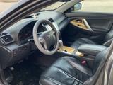 Toyota Camry 2006 года за 6 000 000 тг. в Актобе – фото 3