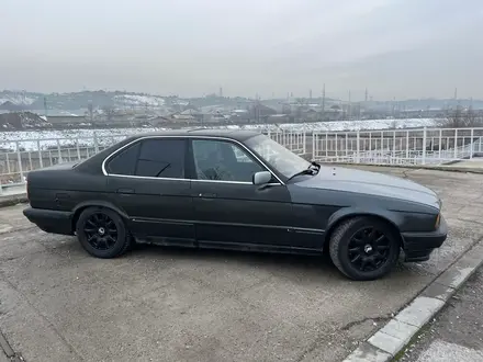 BMW 525 1993 года за 1 600 000 тг. в Шымкент – фото 4
