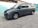 Toyota Sienna 2011 года за 11 300 000 тг. в Тараз