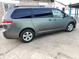 Toyota Sienna 2011 года за 11 300 000 тг. в Тараз – фото 3