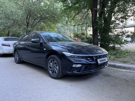 Hyundai Elantra 2023 года за 8 700 000 тг. в Караганда