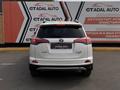 Toyota RAV4 2016 годаүшін11 000 000 тг. в Актобе – фото 4