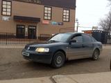 Volkswagen Passat 1998 годаүшін1 200 000 тг. в Атырау