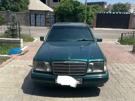 Mercedes-Benz E 280 1995 года за 1 750 000 тг. в Тараз – фото 3