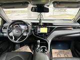 Toyota Camry 2020 года за 16 000 000 тг. в Шымкент – фото 2