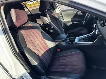 Toyota RAV4 2020 года за 13 000 000 тг. в Астана – фото 4
